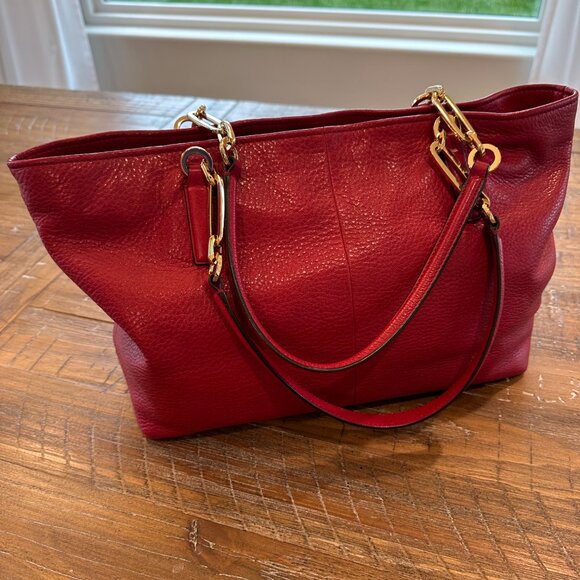 Coach Edie Shoulder Bag – Red Pebbled Leather - Picture 2 of 9